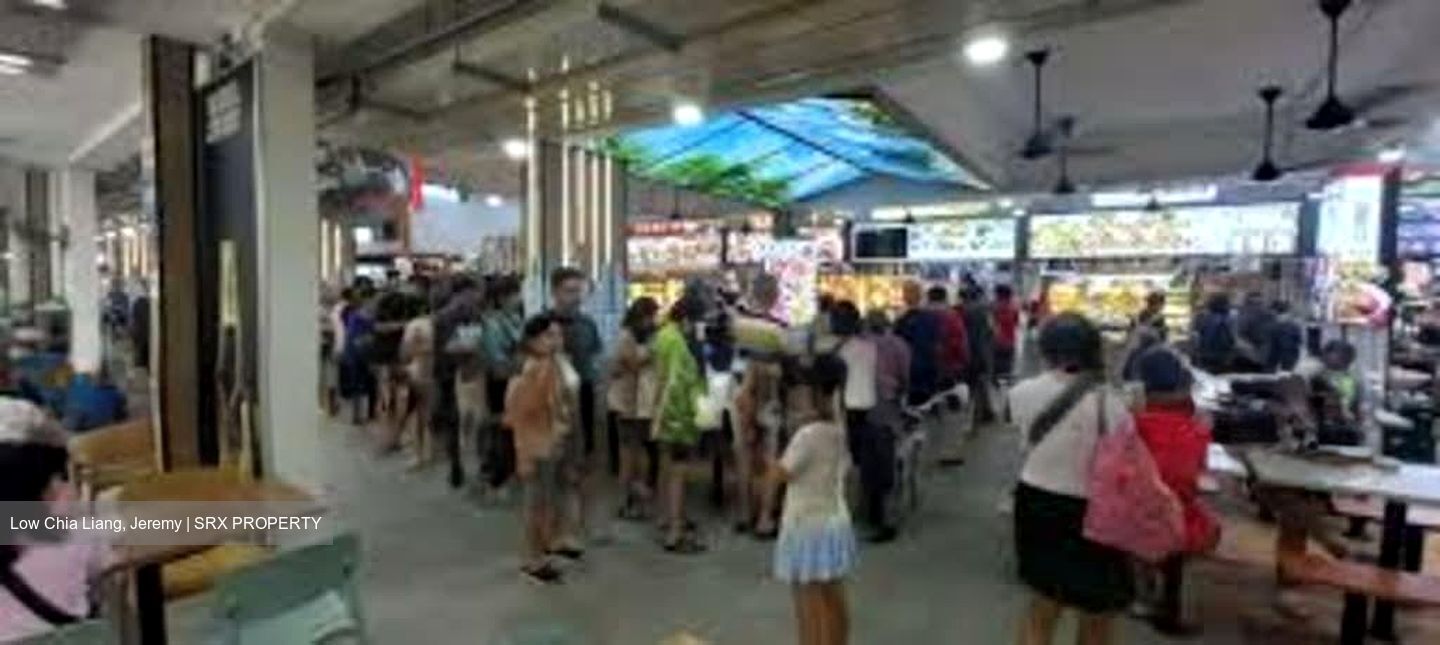 Serangoon Central Drive (D19), Retail #555022311